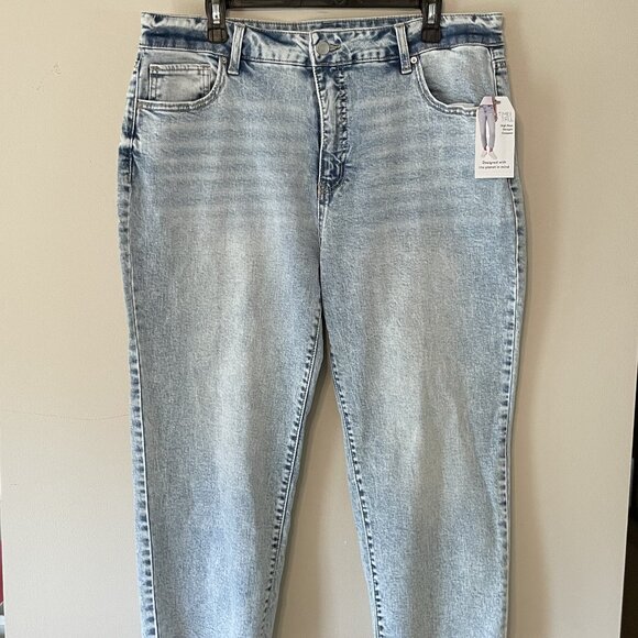 Women’s Light Wash Cropped 16 Regular High Rise Denim Blue Jeans Time and Tru - Picture 1 of 15